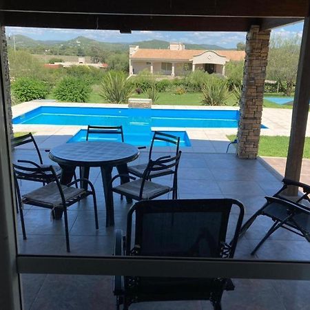 Malagueno Casa Con Vista A Las Sierras De Cordoba מראה חיצוני תמונה